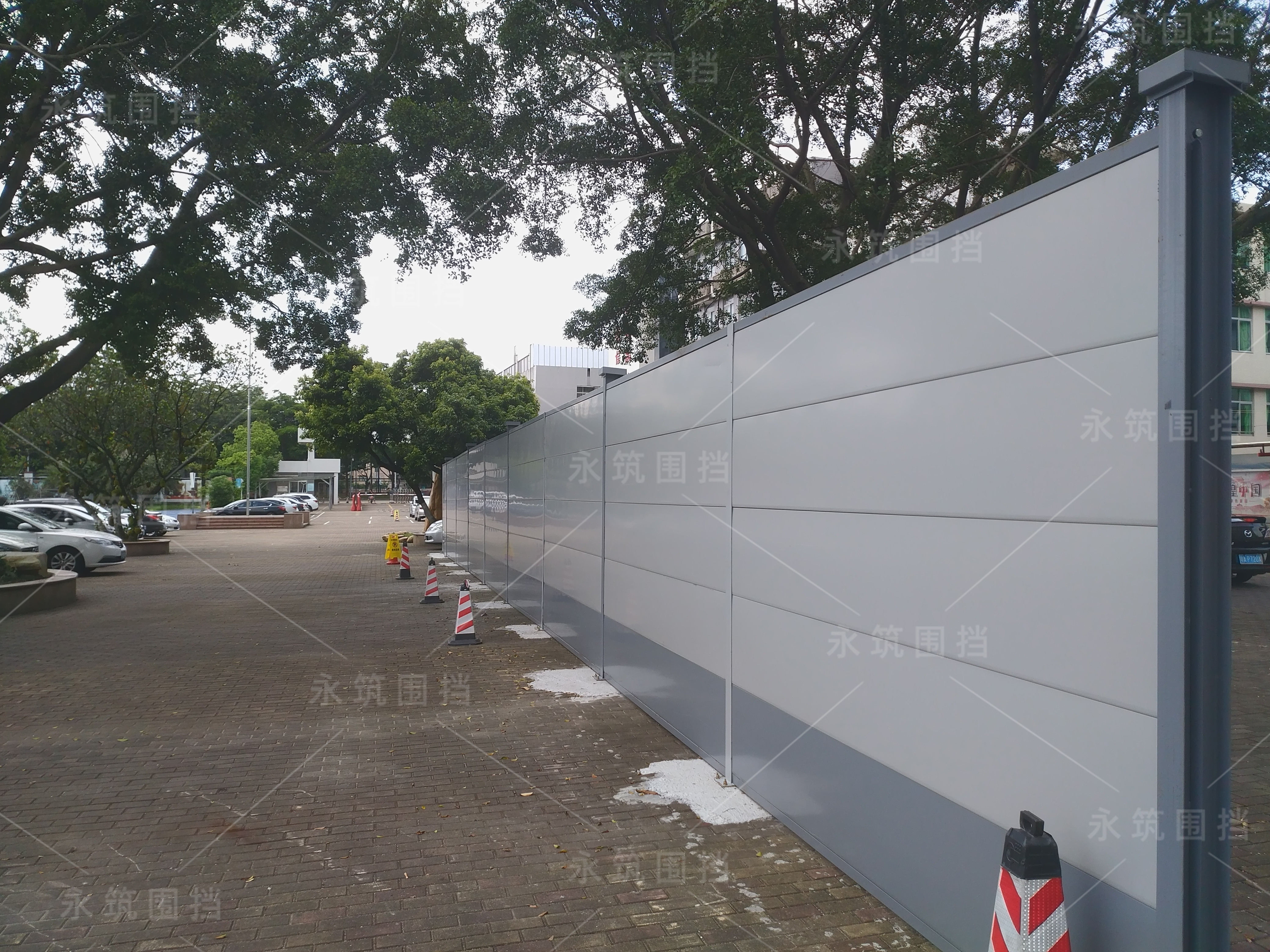广州番禺职业技术学院​教学楼整改项目（A2-2围挡）